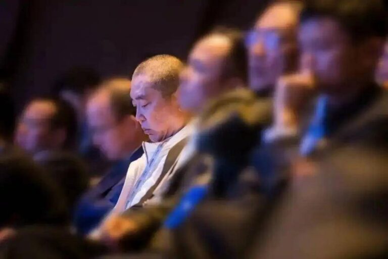 人工智慧洗头是噱头还是创新？